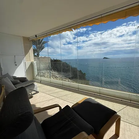Atico En Con Vistas アパート